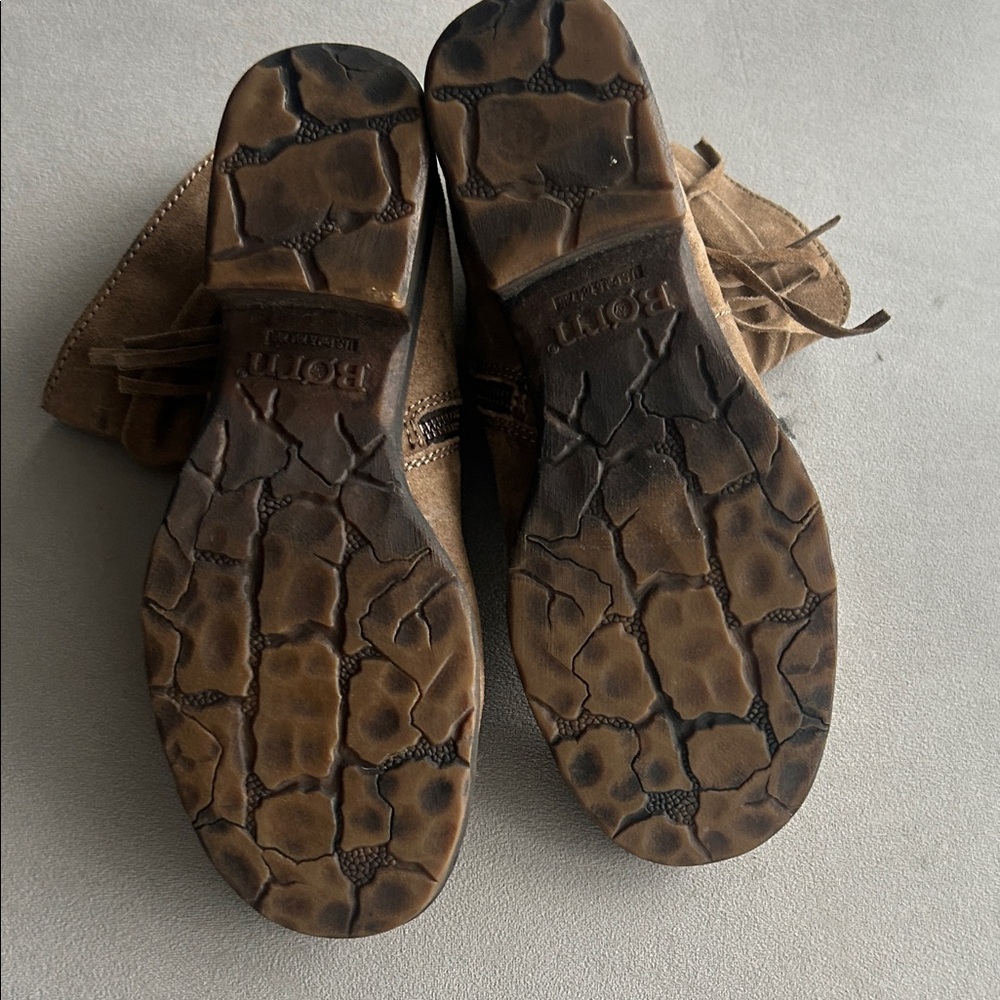 BORN Ouvea Boots 7.5-OBO - Picture 4 of 6